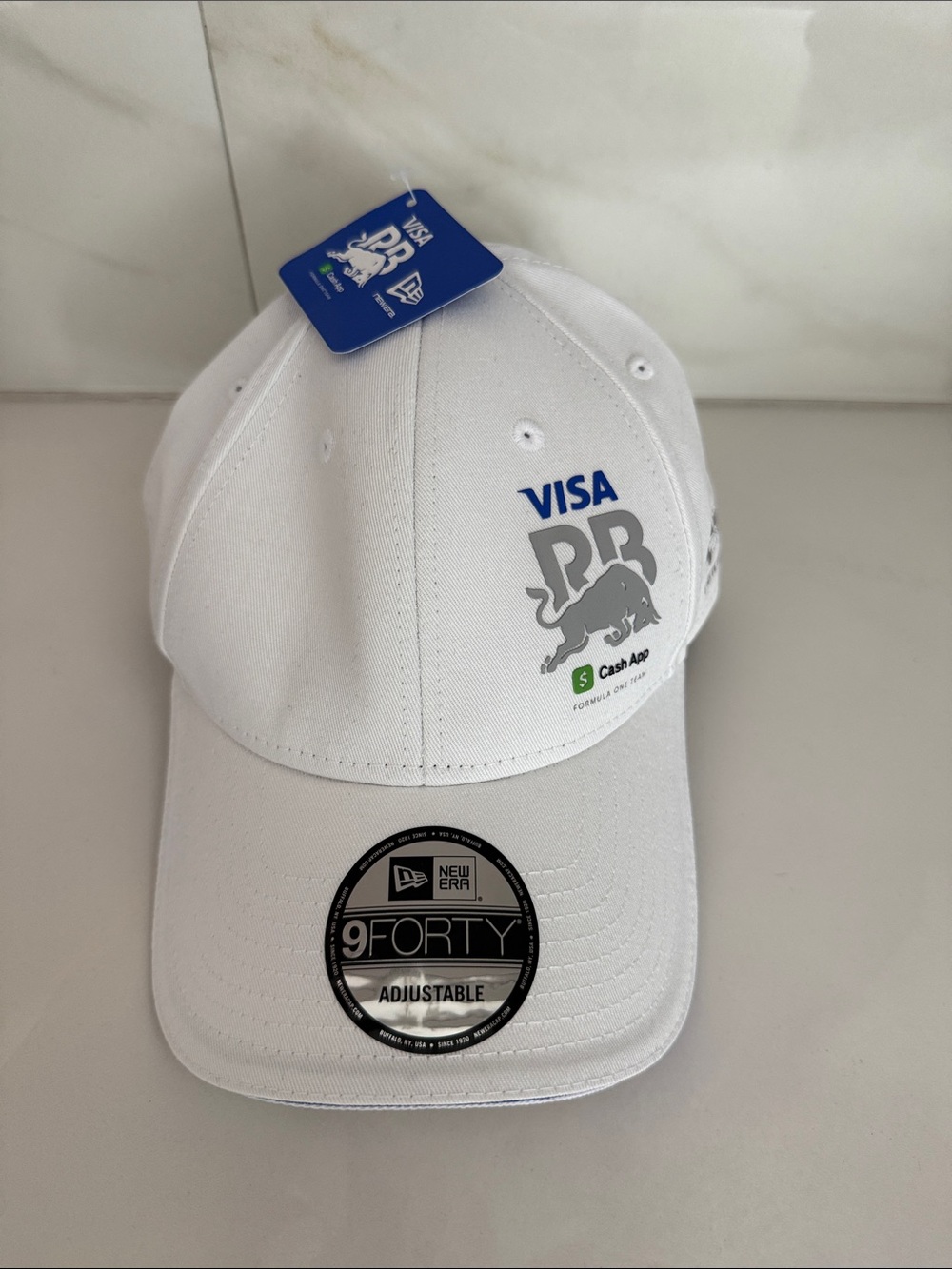 NWT!! New Era 9FORTY Formula One /F1 Racing Bulls Visa Cash App Baseball Cap